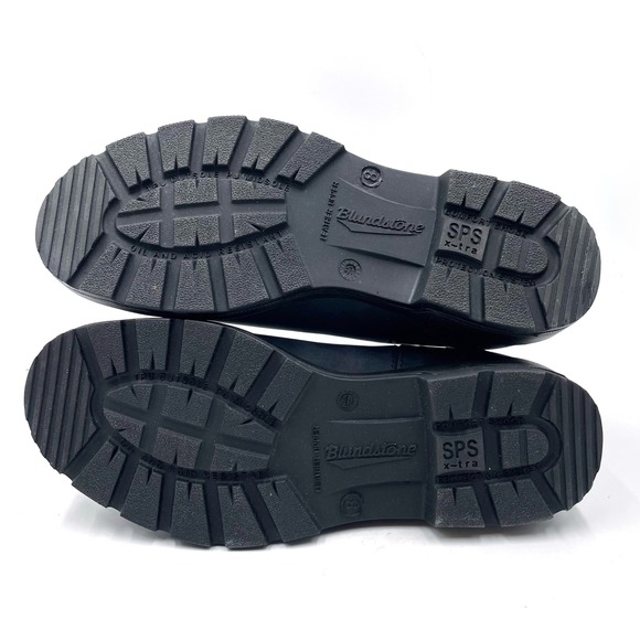 Blundstone Men's Boots in Navy and Black - Picture 7 of 8